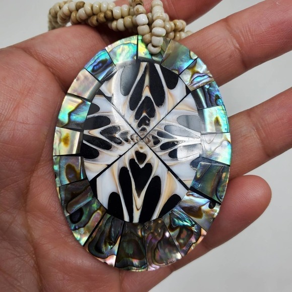 Artisan Seed Bead Mother of Peal Abalone Shell Concentric Oval Pendant Necklace - Picture 7 of 7